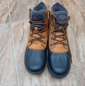 Pendleton Men's Black and Tan Rain Boots